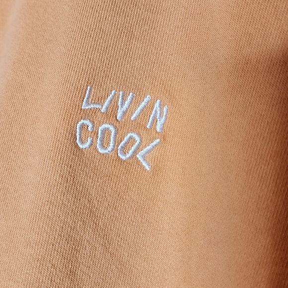 LIVINCOOL Essential Shorts (NWT) And Sweatshirt Set Orange Julius Size Small - Picture 3 of 16